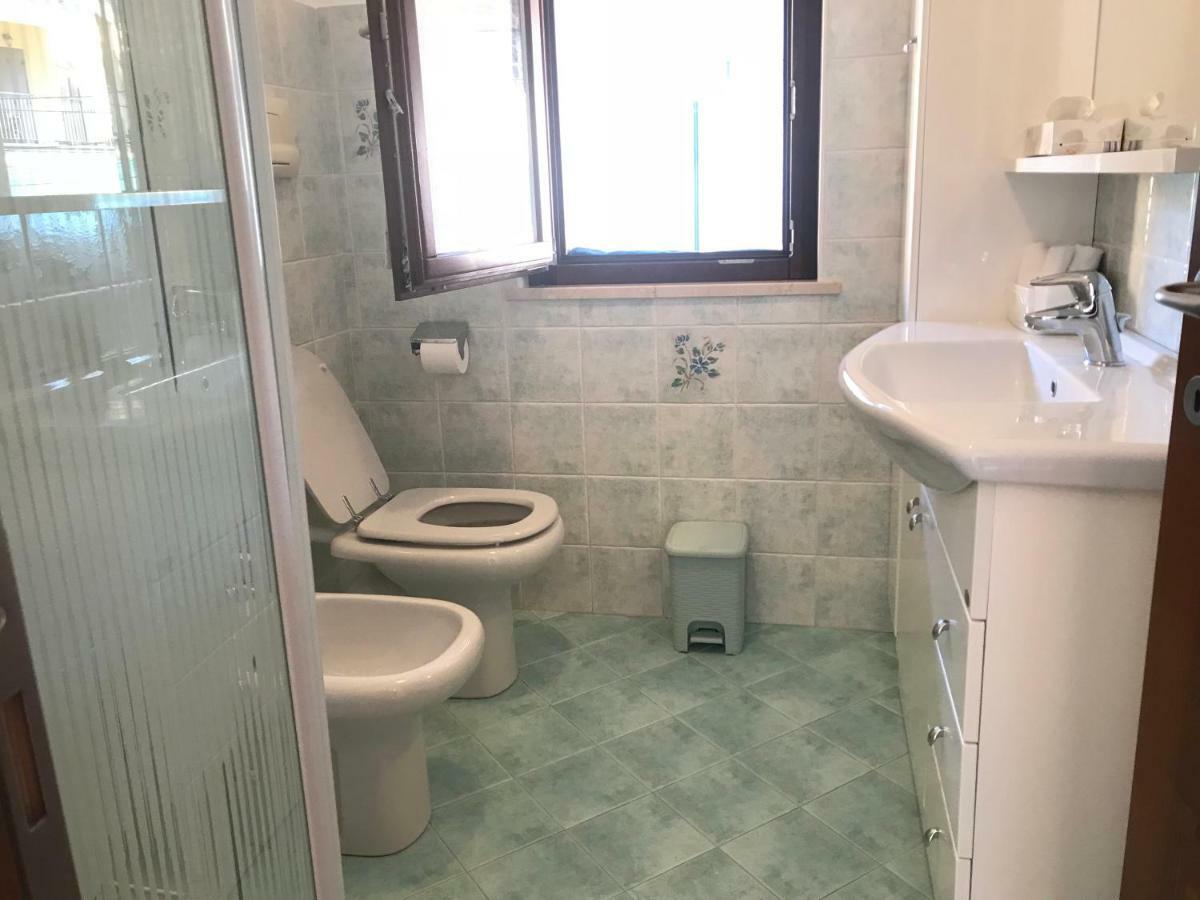 Appartamento Nonna Maria Garda Lake Padenghe sul Garda Exteriör bild