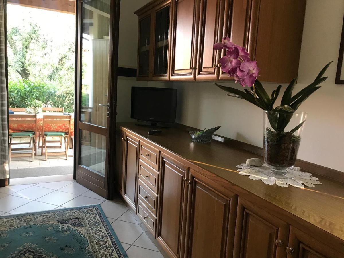 Appartamento Nonna Maria Garda Lake Padenghe sul Garda Exteriör bild
